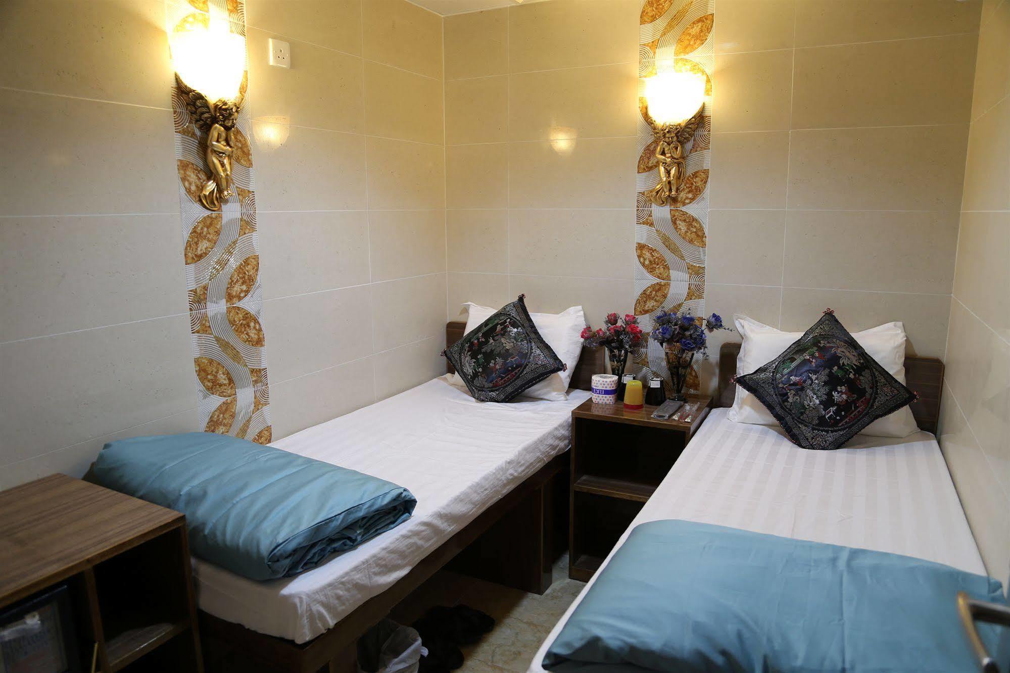 Everest Inn Guest House Hong Kong Exterior photo